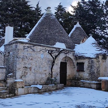 Апартаменти L'Eremo Альберобелло Екстер'єр фото
